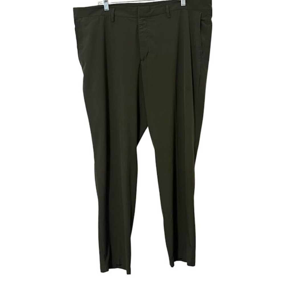 Nike Golf Dark Green Standard Dri-Fit Performance Chino Pleated Pants 40 x 30